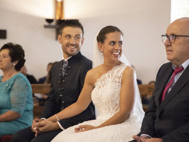 La boda de Lauri y Óscar en Solares, Cantabria 21