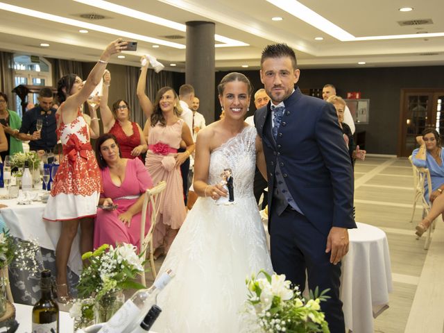 La boda de Lauri y Óscar en Solares, Cantabria 34