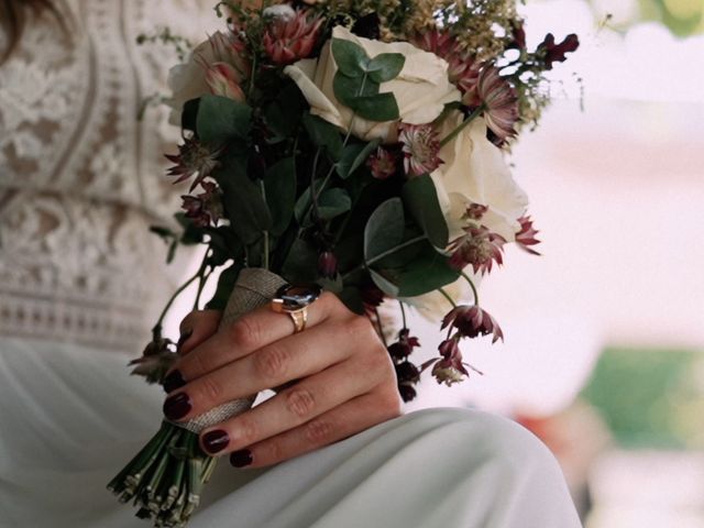 La boda de Hernan y Miriam en Navacepedilla De Corneja, Ávila 40