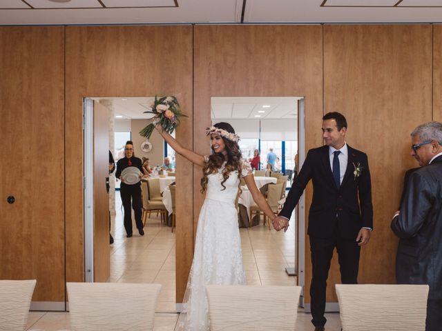 La boda de Luis y Sabrina en Castelló/castellón De La Plana, Castellón 12