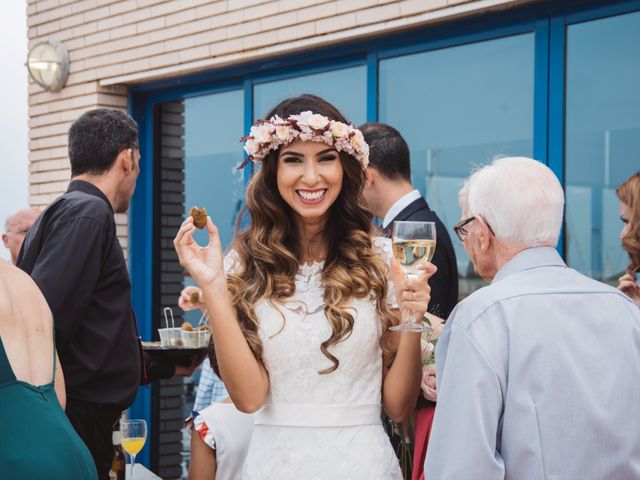 La boda de Luis y Sabrina en Castelló/castellón De La Plana, Castellón 14