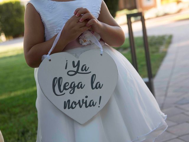 La boda de Nacho y Laura en Leganés, Madrid 15