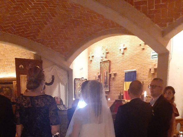 La boda de Adrián  y Diana  en Barcelona, Barcelona 14