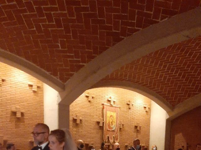 La boda de Adrián  y Diana  en Barcelona, Barcelona 17