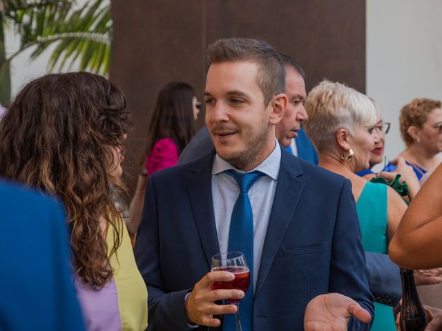 La boda de Roberto y Maria en Guardamar Del Segura, Alicante 372