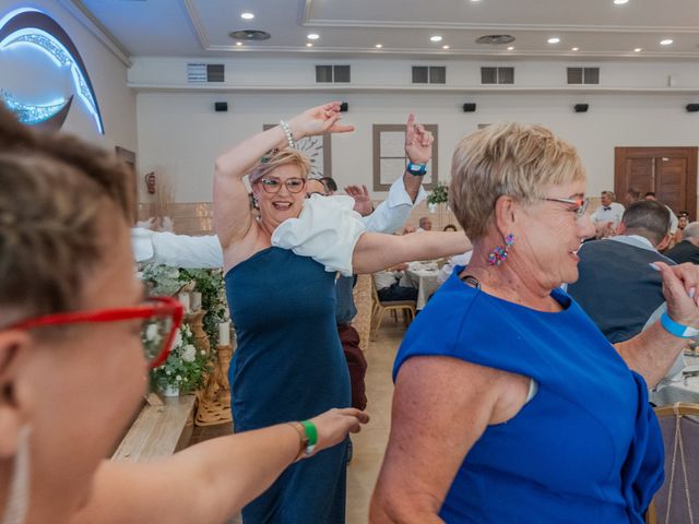 La boda de Roberto y Maria en Guardamar Del Segura, Alicante 556