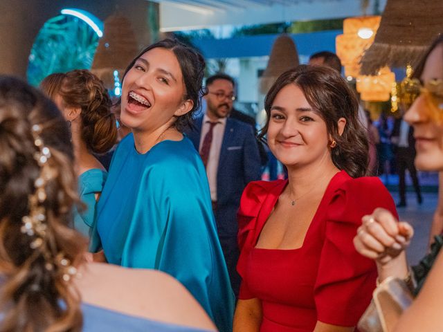 La boda de Roberto y Maria en Guardamar Del Segura, Alicante 810