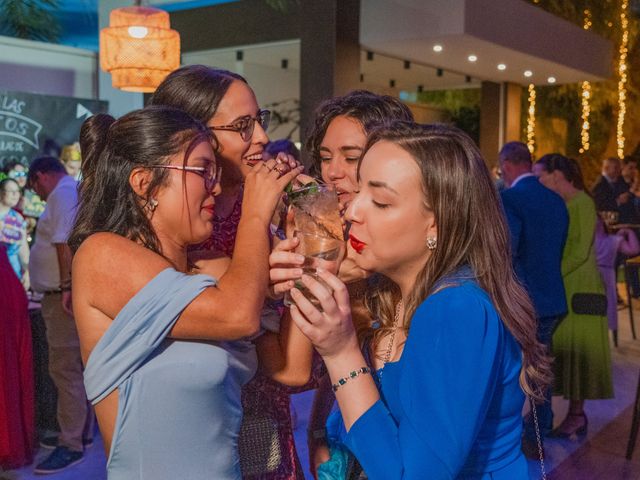 La boda de Roberto y Maria en Guardamar Del Segura, Alicante 827