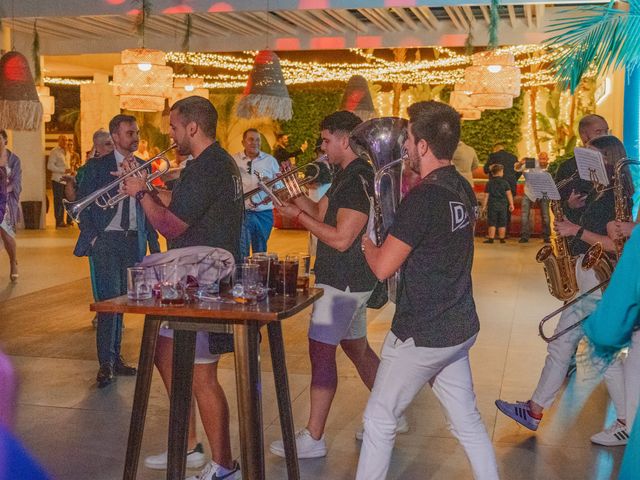 La boda de Roberto y Maria en Guardamar Del Segura, Alicante 842