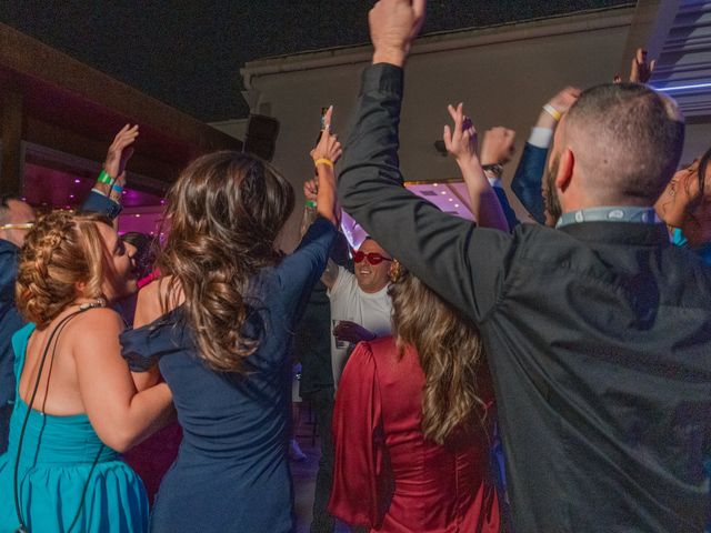 La boda de Roberto y Maria en Guardamar Del Segura, Alicante 889