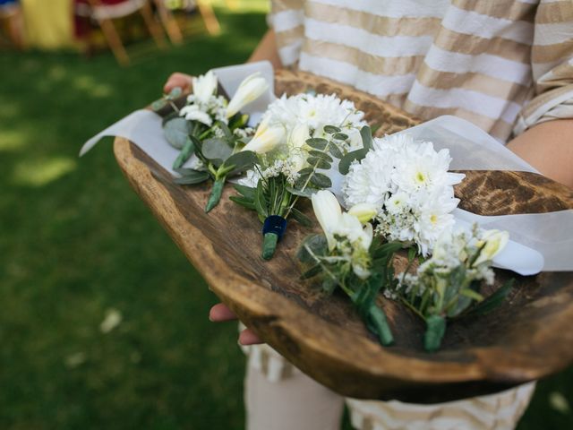 La boda de Ángel y Ana en Rascafria, Madrid 25