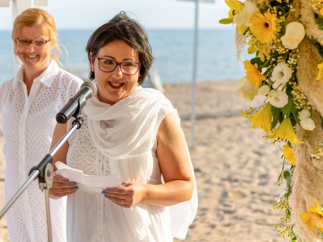 La boda de Sara y Xavi en Calella, Barcelona 7