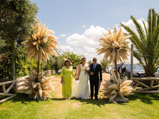 La boda de Carlos y Cristina en Chipiona, Cádiz 7