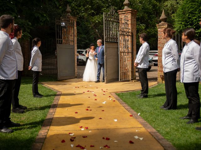 La boda de Carlos y Marta en León, León 20