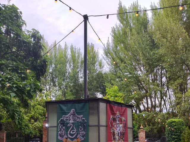 La boda de Carlos y Marta en León, León 24