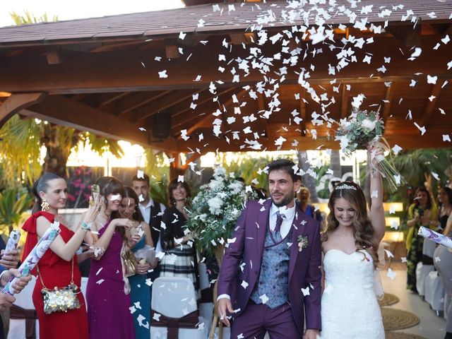 La boda de Joan y Raquel  en Cullera, Valencia 24