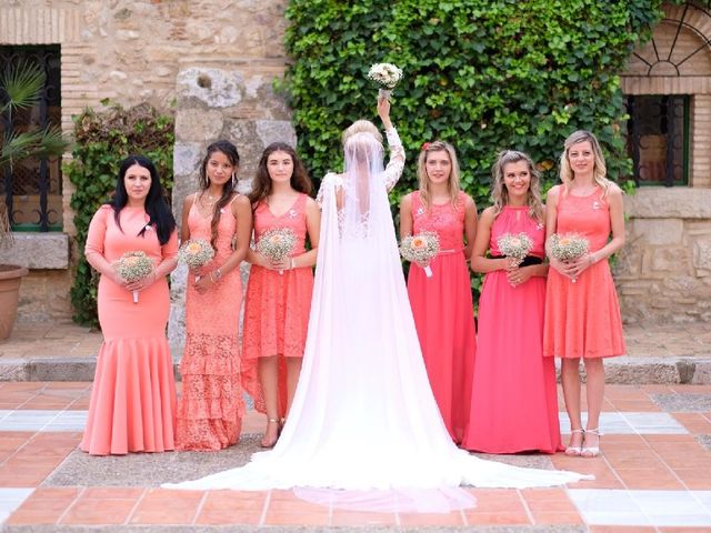 La boda de Teo y Alexandra  en Barcelona, Barcelona 19