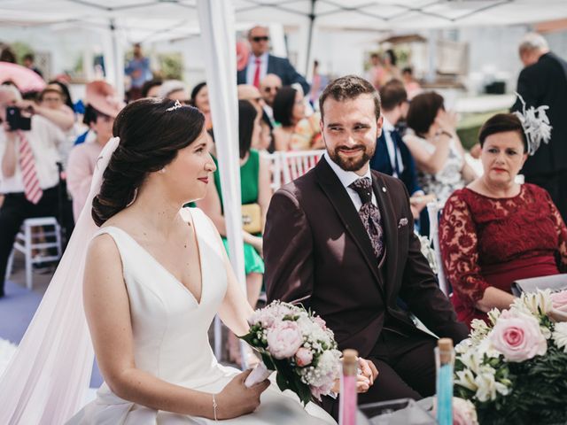 La boda de Marcos y Alejandra en Huetor Vega, Granada 61