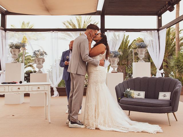 La boda de Alexander y Mariajo en Puerto De La Cruz, Santa Cruz de Tenerife 26