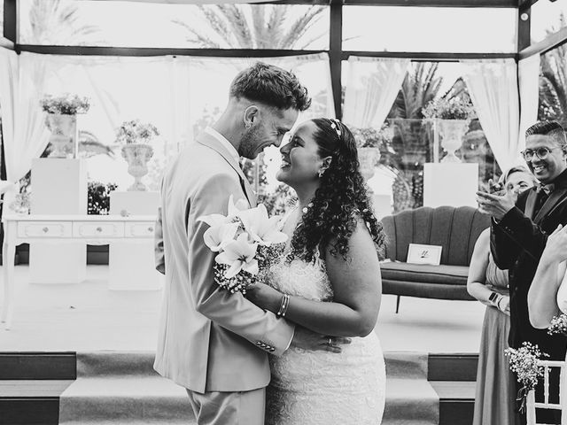 La boda de Alexander y Mariajo en Puerto De La Cruz, Santa Cruz de Tenerife 1