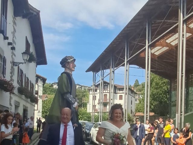 La boda de Mikel y Jone  en Yanci/igantzi, Navarra 1