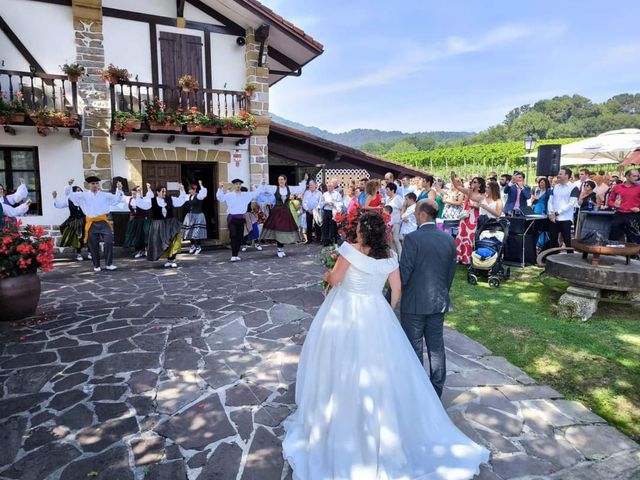 La boda de Mikel y Jone  en Yanci/igantzi, Navarra 4