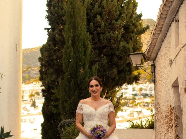 La boda de Brenda y José en Pueblo Benalmadena, Málaga 3