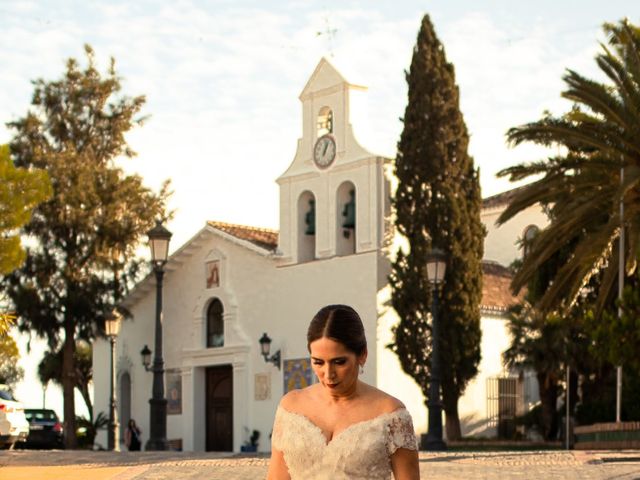 La boda de Brenda y José en Pueblo Benalmadena, Málaga 5