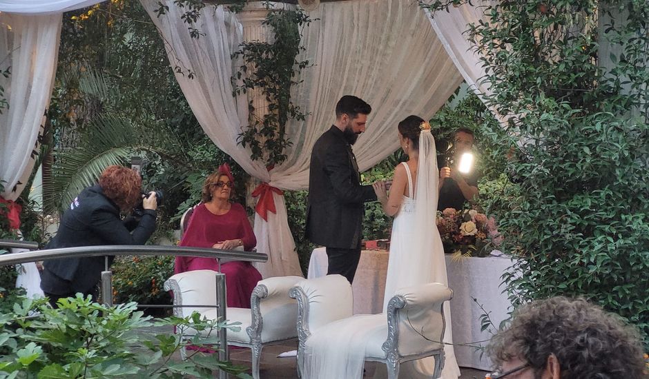 La boda de José y Miriam en Madrid, Madrid