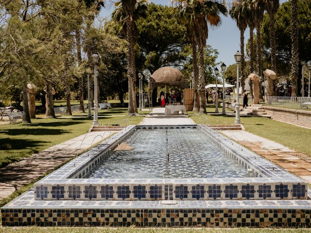 La boda de Fernando y Cristina en Sevilla, Sevilla 34