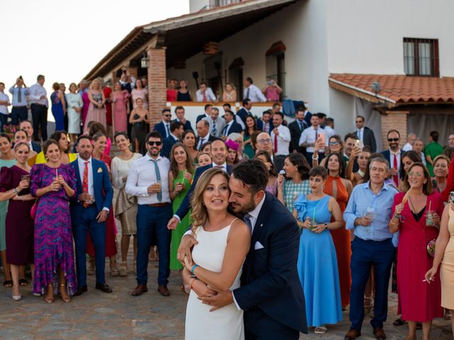 La boda de Barrios y Patricia en Jerez De Los Caballeros, Badajoz 69