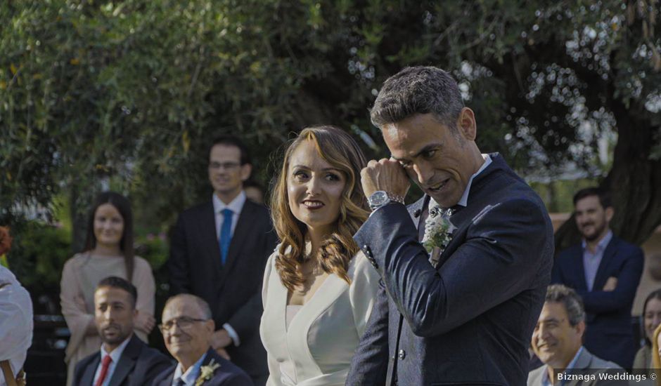 La boda de Antonio y Yolanda en Alhaurin De La Torre, Málaga