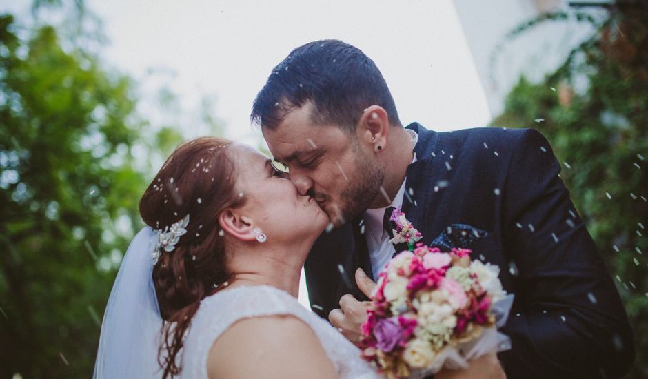 La boda de Gabriel y Juana en Novelda, Alicante