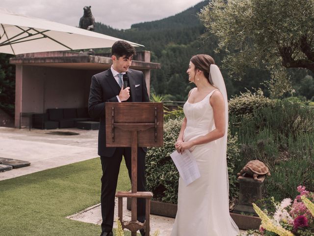La boda de iñigo y Nerea en Gordexola, Vizcaya 57