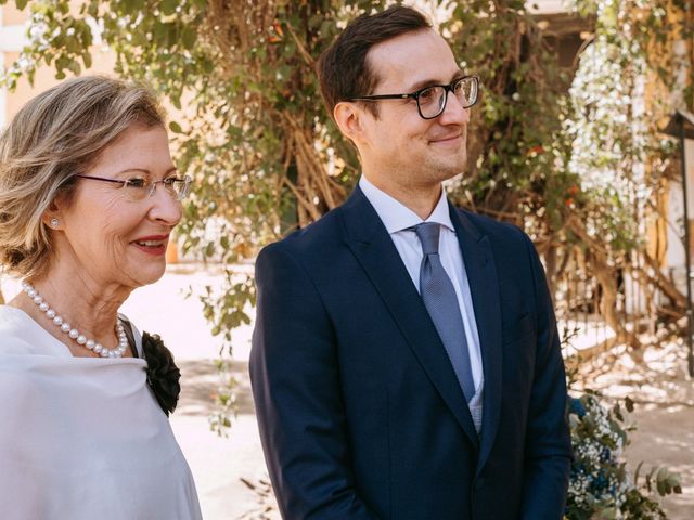 La boda de Javier y Leticia en Valencia, Valencia 34