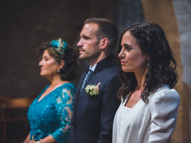 La boda de Manu y Blanca en Caracuel De Calatrava, Ciudad Real 42