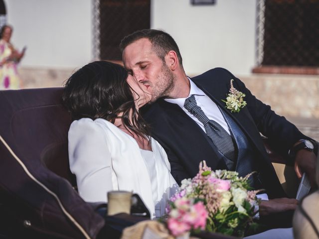 La boda de Manu y Blanca en Caracuel De Calatrava, Ciudad Real 54