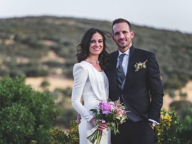 La boda de Manu y Blanca en Caracuel De Calatrava, Ciudad Real 65