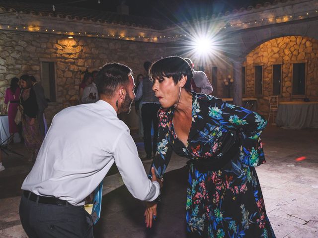 La boda de Manu y Blanca en Caracuel De Calatrava, Ciudad Real 94