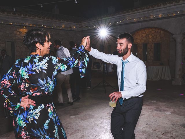 La boda de Manu y Blanca en Caracuel De Calatrava, Ciudad Real 95