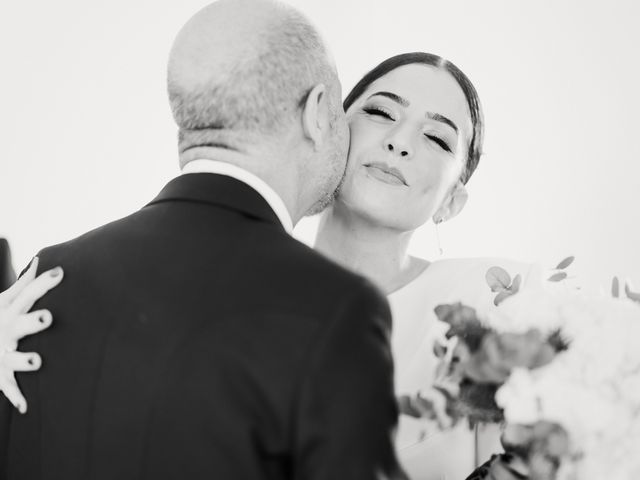 La boda de Javi y Cynthia en Valencia, Valencia 34