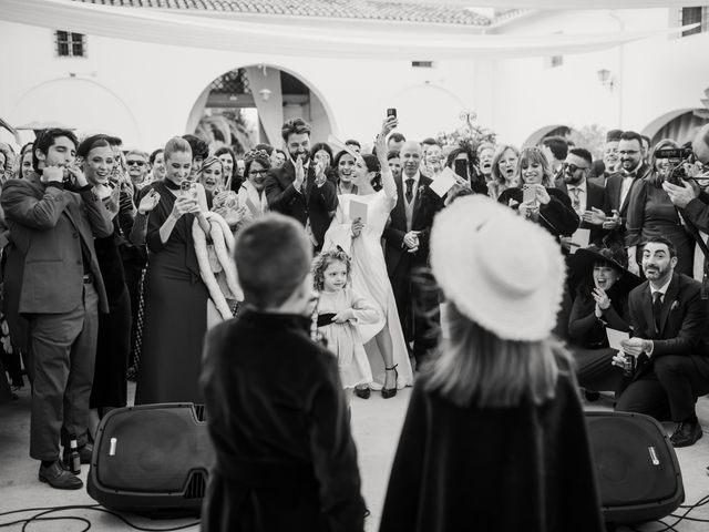 La boda de Javi y Cynthia en Valencia, Valencia 52