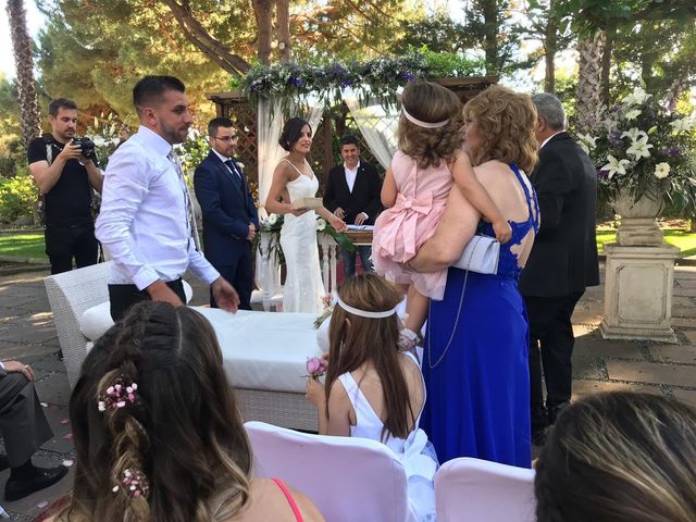 La boda de Jose Antonio  y Jenifer en Barcelona, Barcelona 32