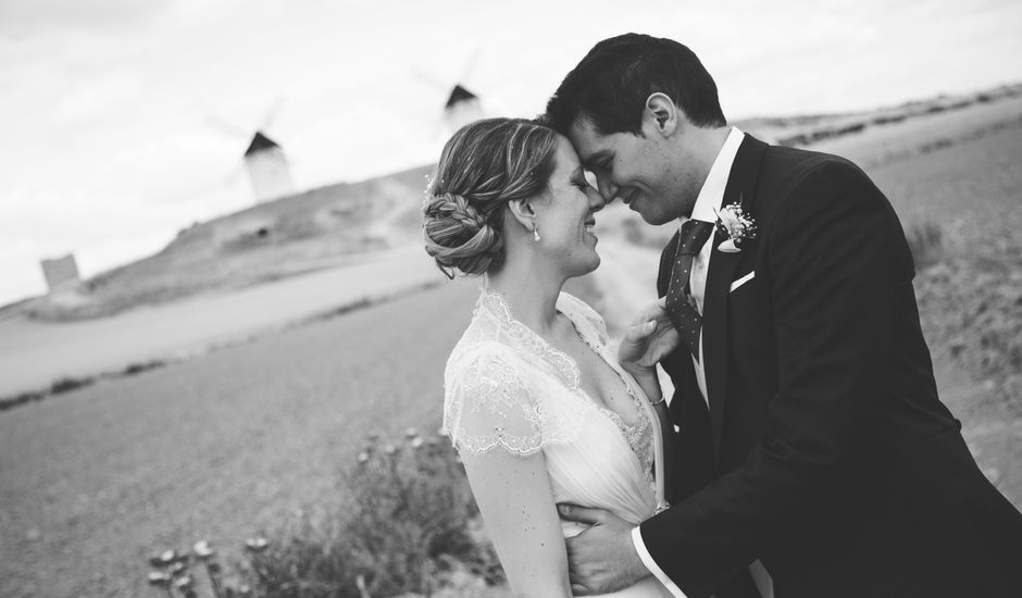 La boda de Paco y Miriam en Villacañas, Toledo