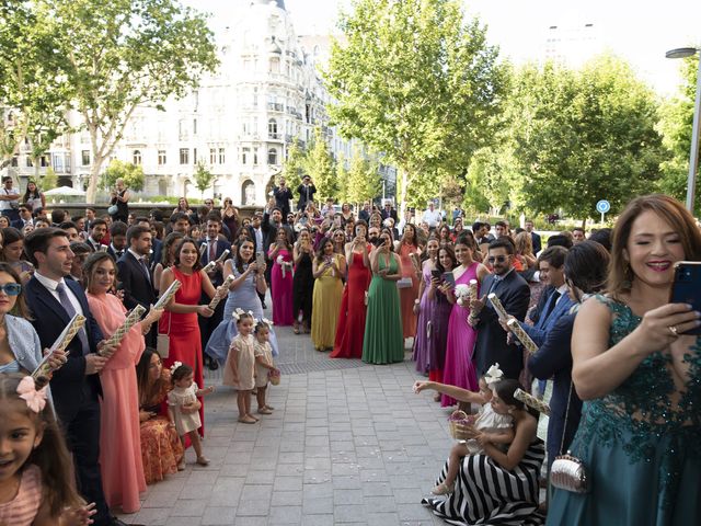La boda de Gonzalo y Verónica en Madrid, Madrid 25