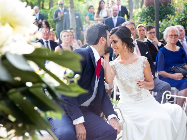 La boda de Daniel y Deborah en Miraflores De La Sierra, Madrid 39