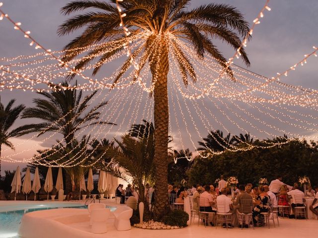 La boda de Bahry y Hayley en La Manga Del Mar Menor, Murcia 28