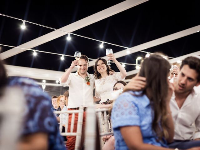 La boda de Shai y Eugenia en Arenys De Mar, Barcelona 32