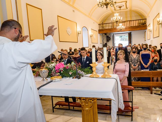 La boda de Daniel y Beatriz en Valdilecha, Madrid 17