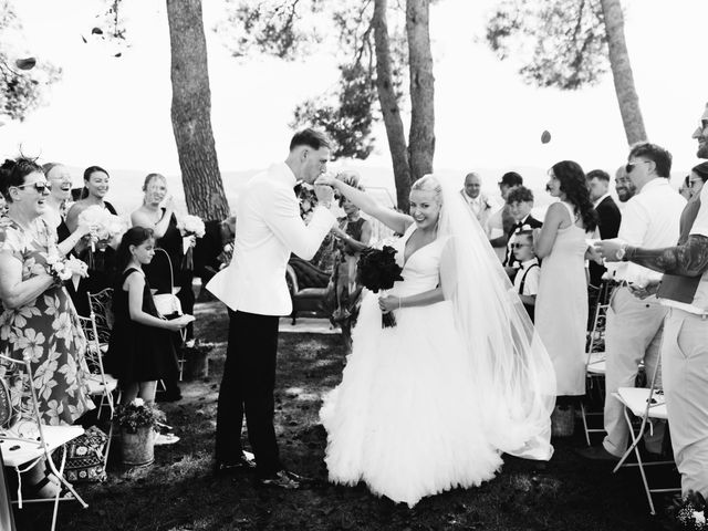 La boda de Lewis y Amy en Sant Marti De Tous, Barcelona 62